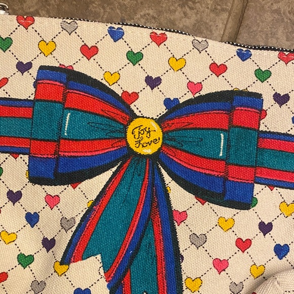Colorful Heart Crossbody Bag - Picture 3 of 11
